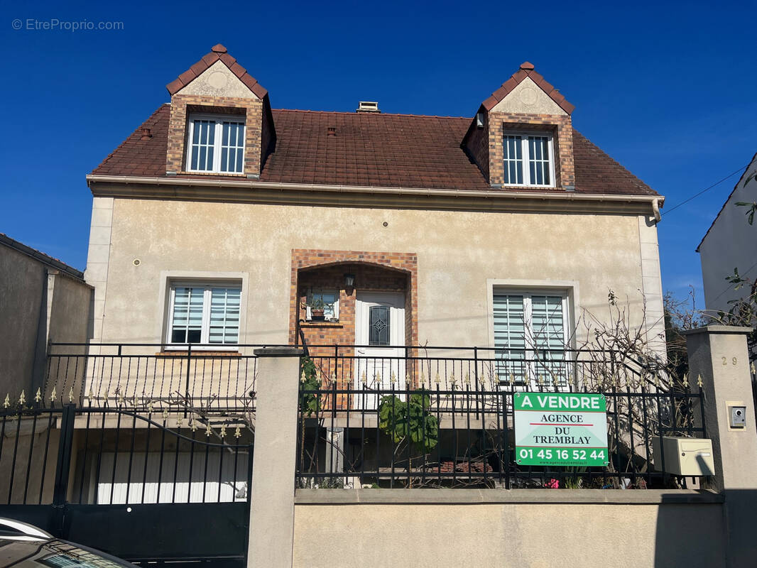 Maison à CHAMPIGNY-SUR-MARNE