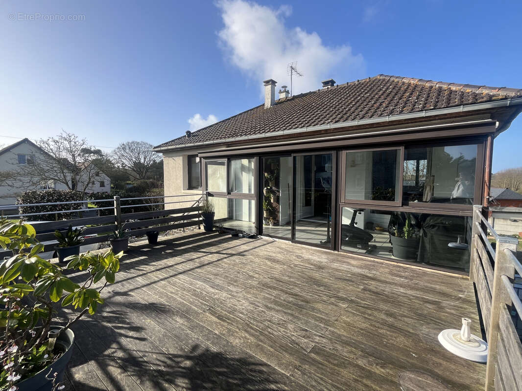 Maison à SAINT-PAIR-SUR-MER