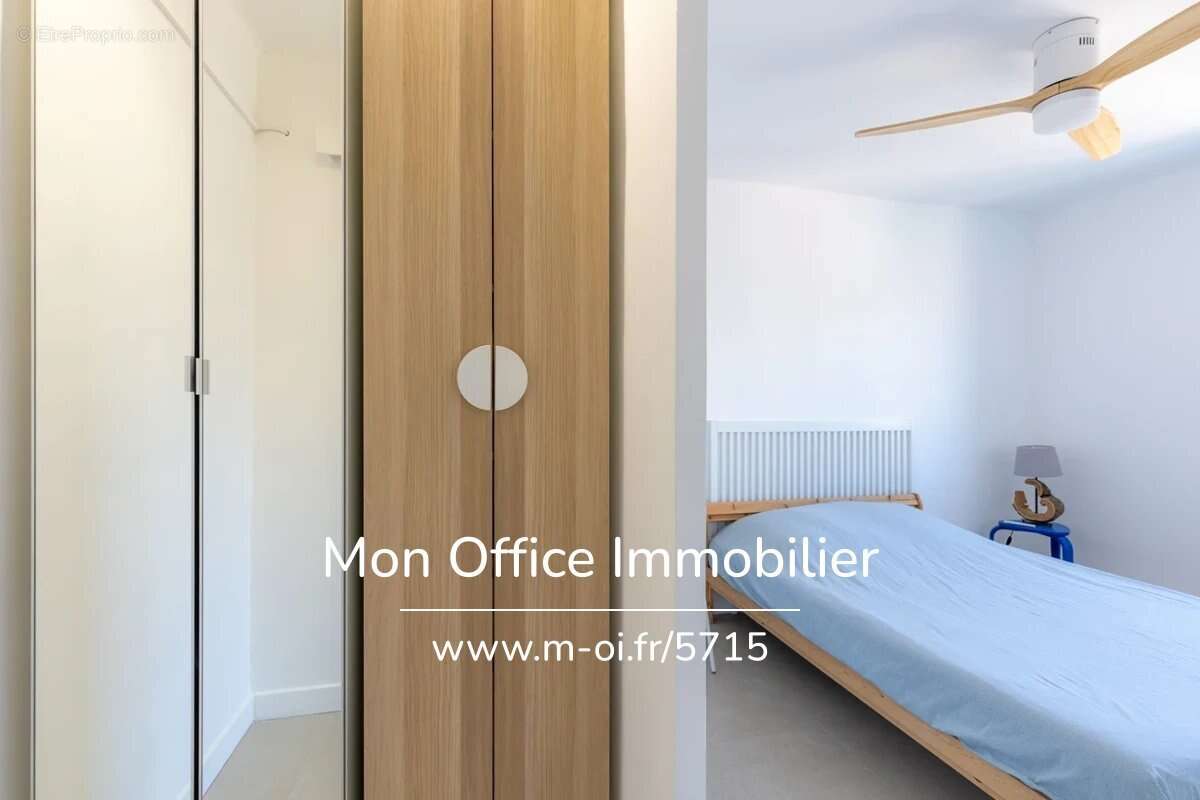 Référence : 5715-AFO - Appartement 3 pièces avec vue, balcon, cave et parking à Marseille 7eme - photo 9