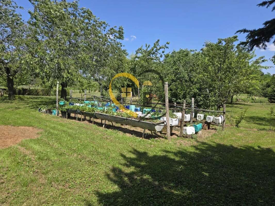 Maison à MENETOU-SALON