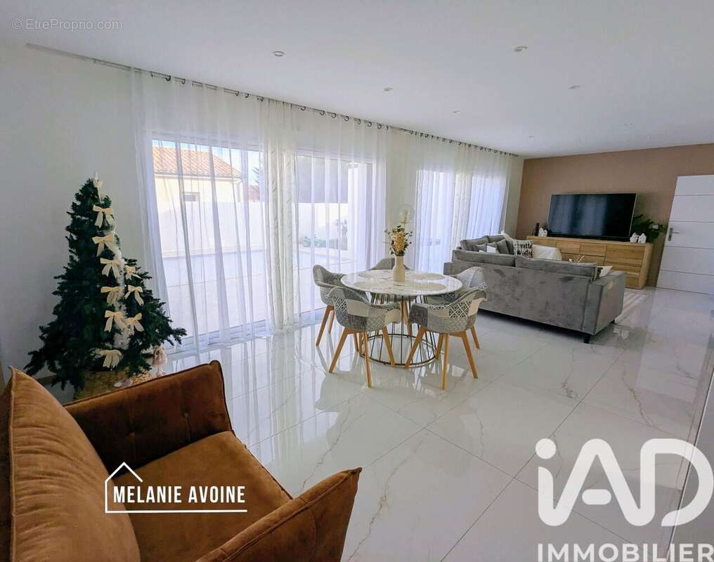 Photo 4 - Maison à BALLON