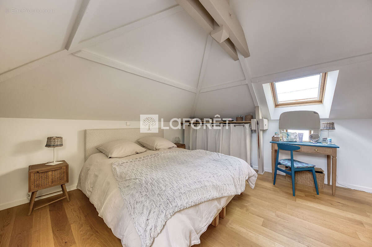 Maison à OZOIR-LA-FERRIERE