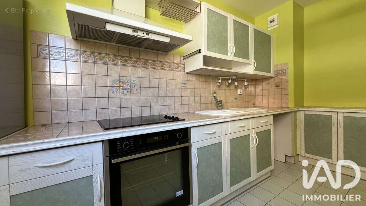 Appartement 88 m² à Le Bourget  - photo 9