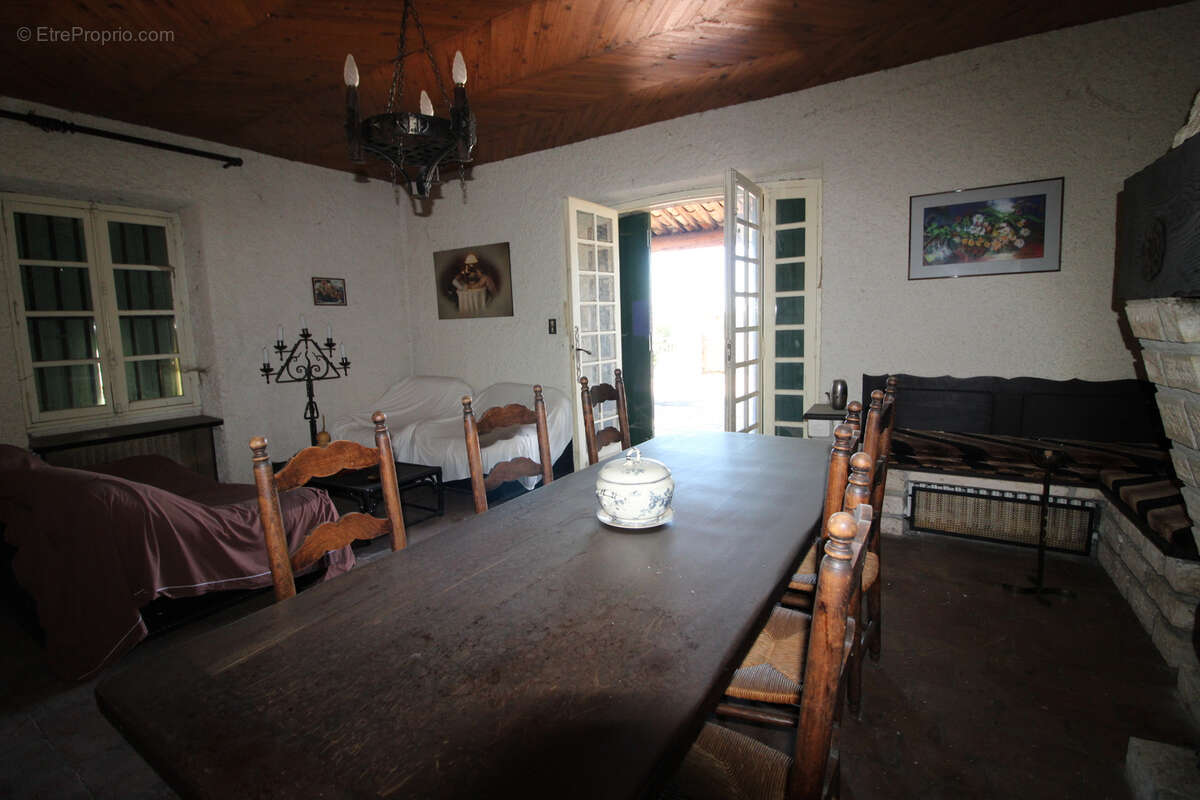 Maison à ROUSSON