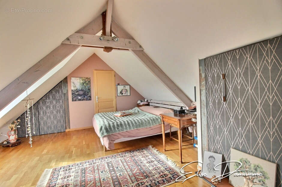 Maison à MONTIVILLIERS