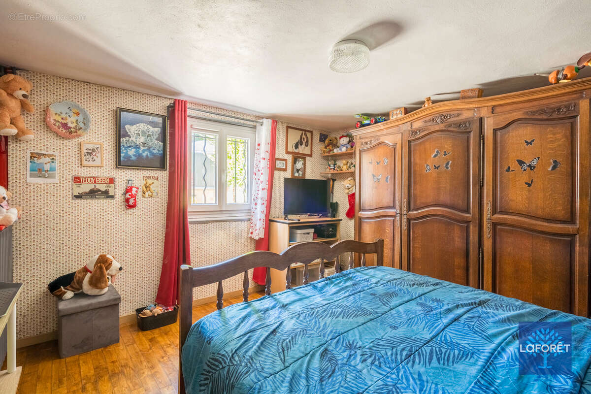 Maison à LES PAVILLONS-SOUS-BOIS