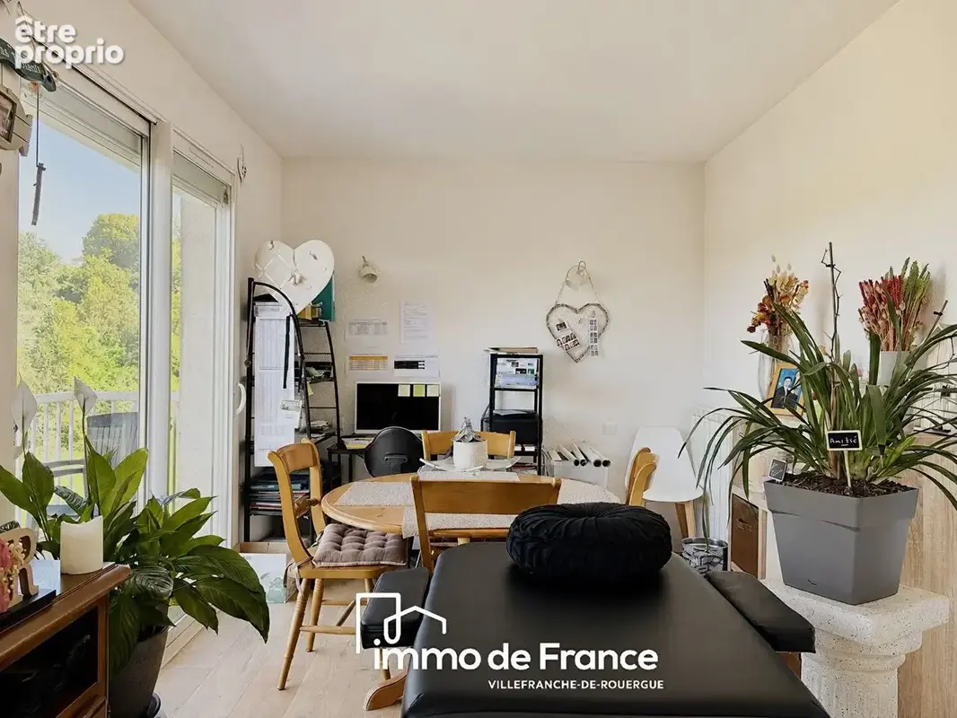 Appartement Villefranche De Rouergue 4 pièce(s) 76 m2 - photo 2