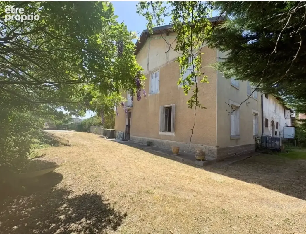 Tarbes – Propriété de caractère avec maison de 184 m² à rénover et près de 1 800 m² de bâtis - photo 28