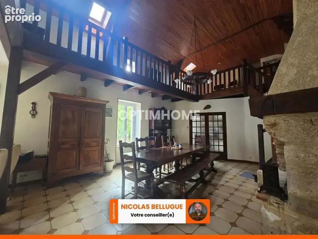 Maison en pierre, 2 ha et piscine avec revenus locatifs - photo 2