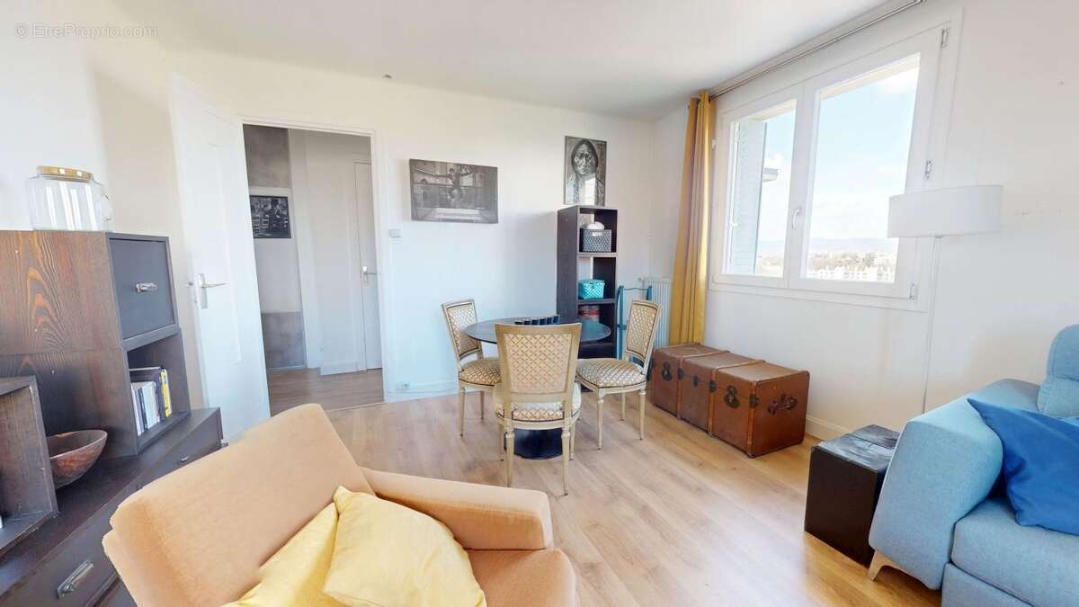 Appartement à LYON-5E