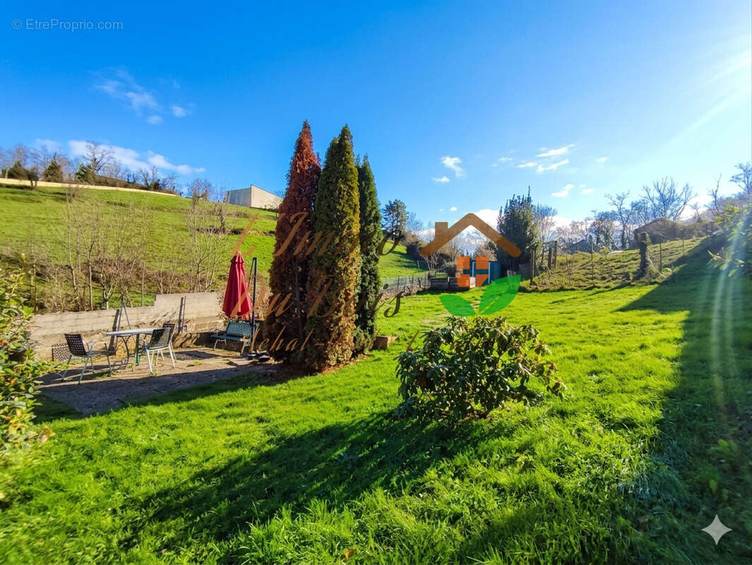 Appartement à CHATEAUNEUF