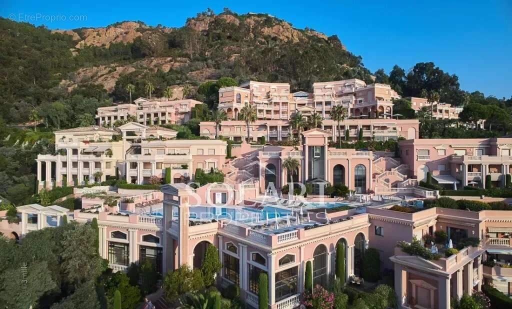 Appartement à THEOULE-SUR-MER