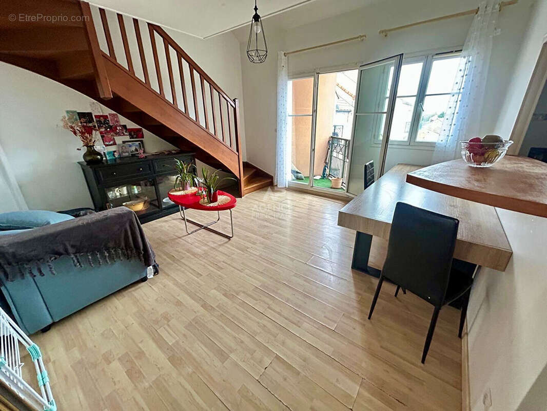 Appartement à CARRIERES-SOUS-POISSY