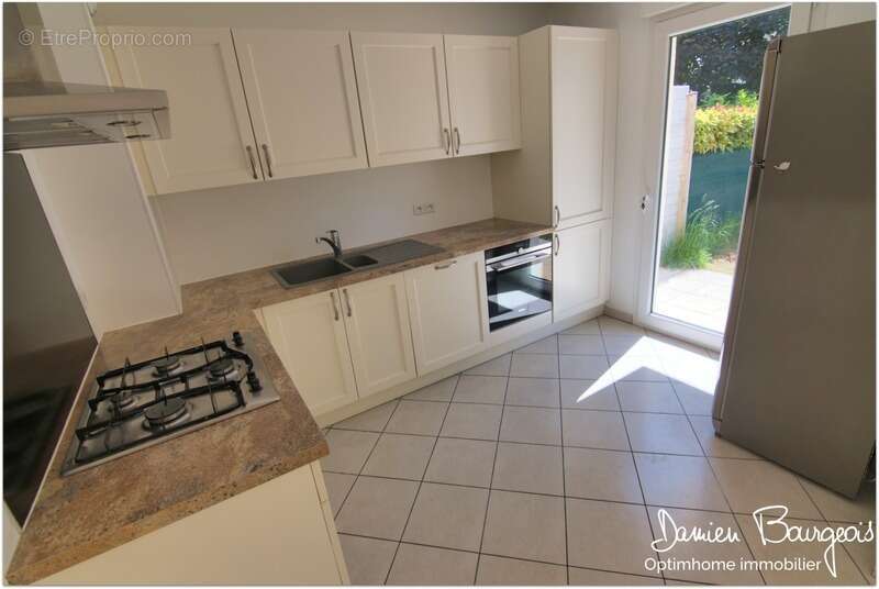 Appartement à SERGY