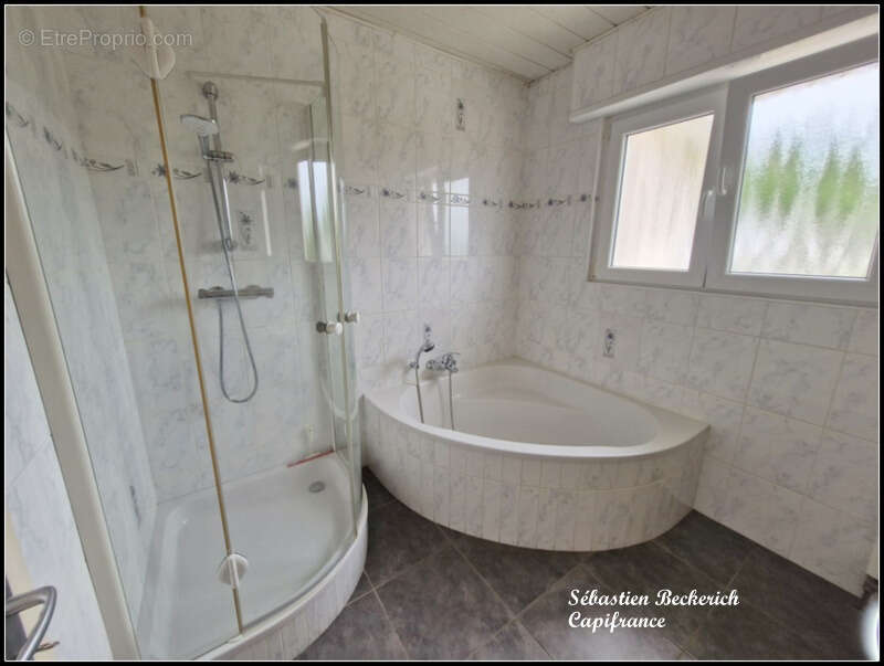 Maison à SARREINSMING