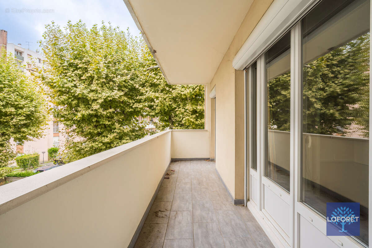 Appartement à BONDY