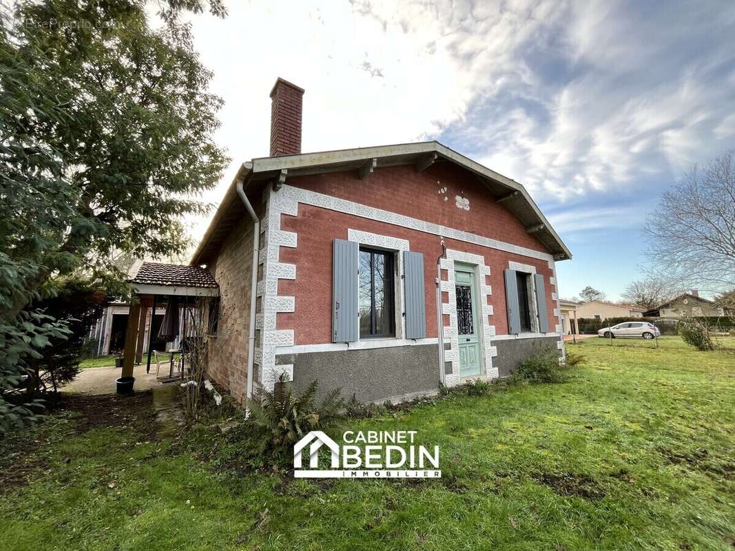 Maison à SAINTE-HELENE