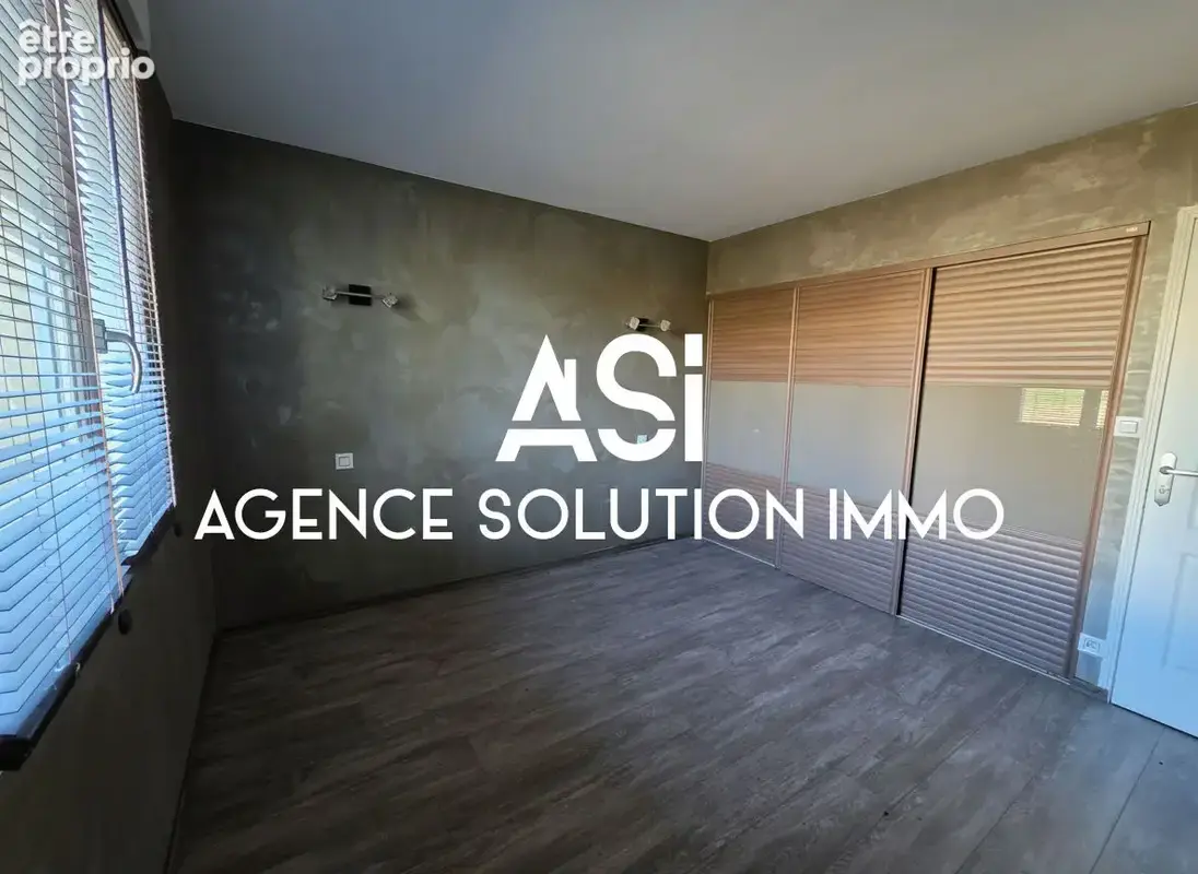 Maison Argentre 5 pièce(s) 120 m2 +  local pro 126m² sur une parcelle de 1926 m² - photo 8