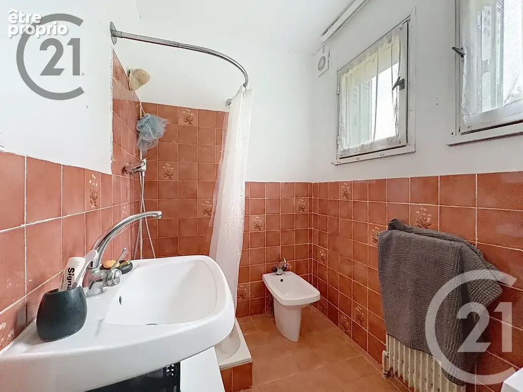 Maison 6 pièces 110 m² à vendre à Brie-Comte-Robert (77170) - photo 11