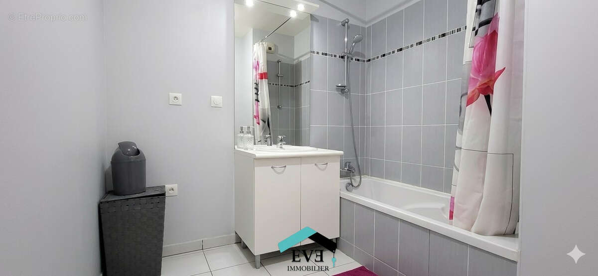 Appartement à SAINT-FONS
