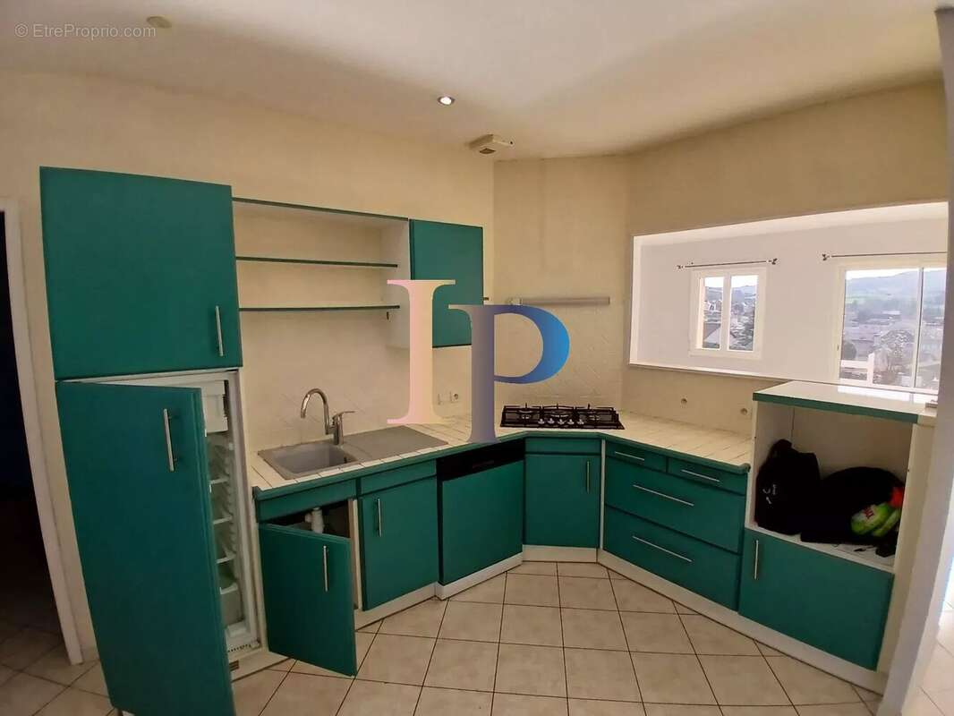 Maison à CHAUFFAILLES