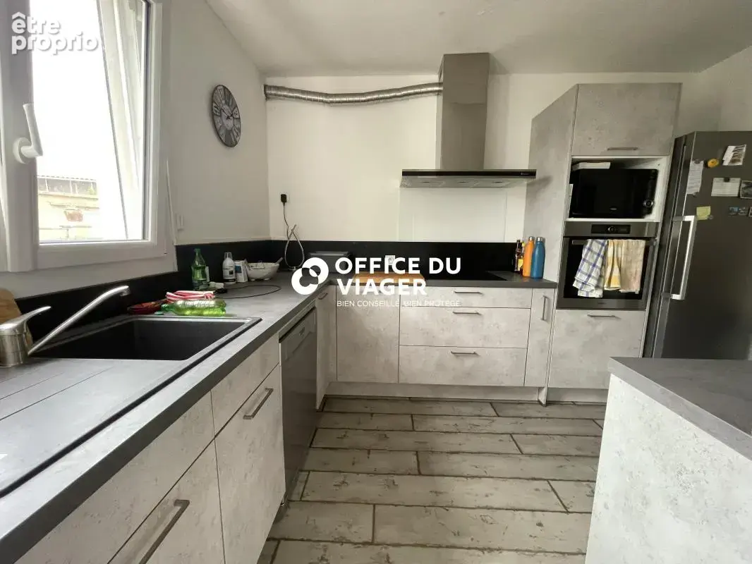 Maison - 5 pièces - 107,27 m² - photo 6