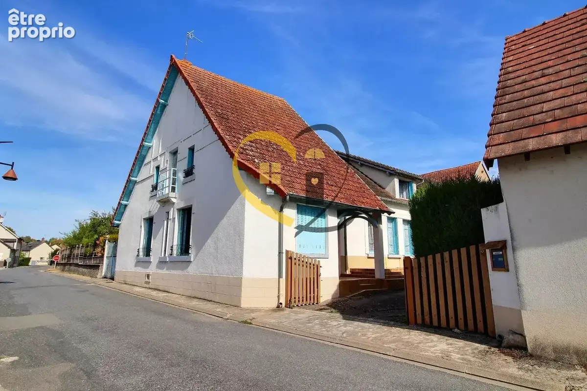 Grande maison dans le bourg de Saint-Just - photo 3