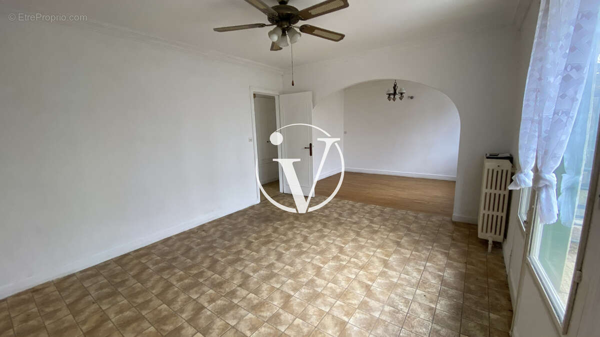 VENDOME, maison sur sous-sol - photo 2