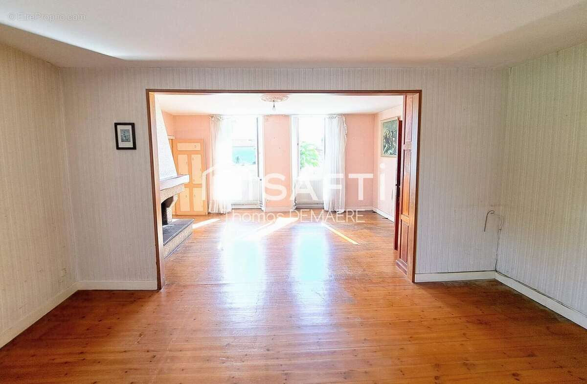 Photo 3 - Maison à MONTENDRE