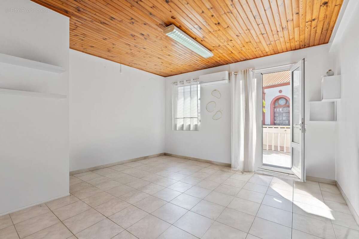 Appartement à DUCOS