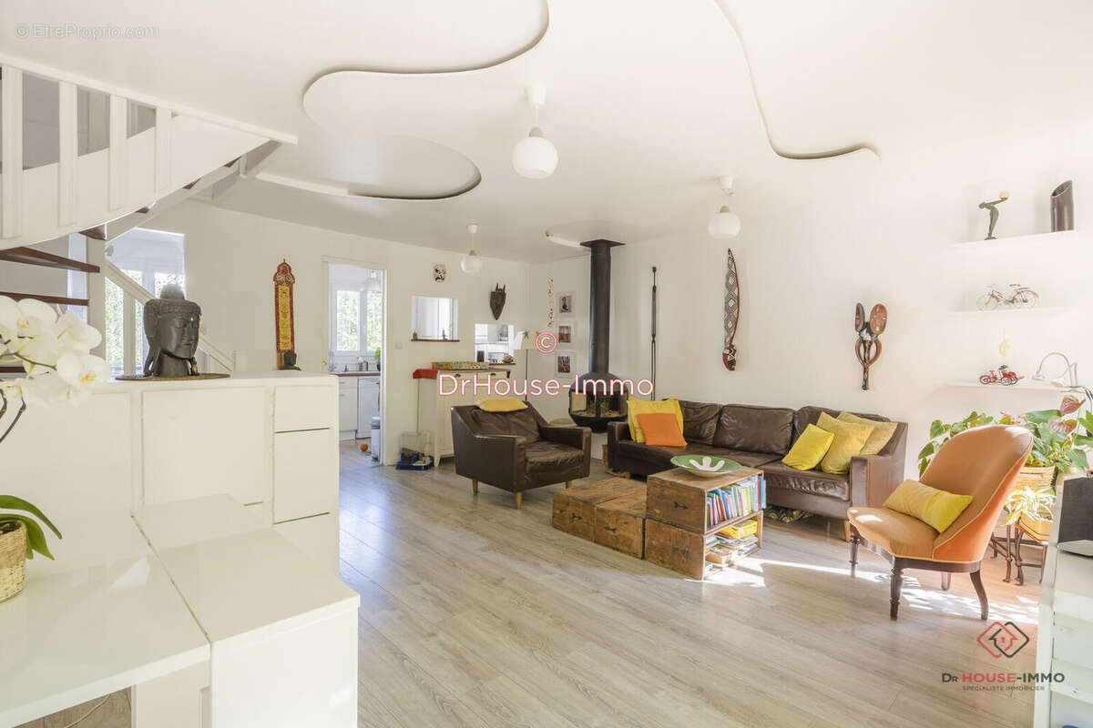 Maison à BRY-SUR-MARNE