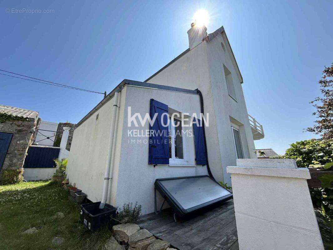 Maison à PLOUHINEC