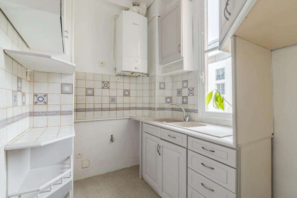 Appartement à PARIS-19E