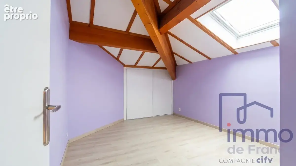 Appartement 97 m² à La Talaudiere  - photo 9