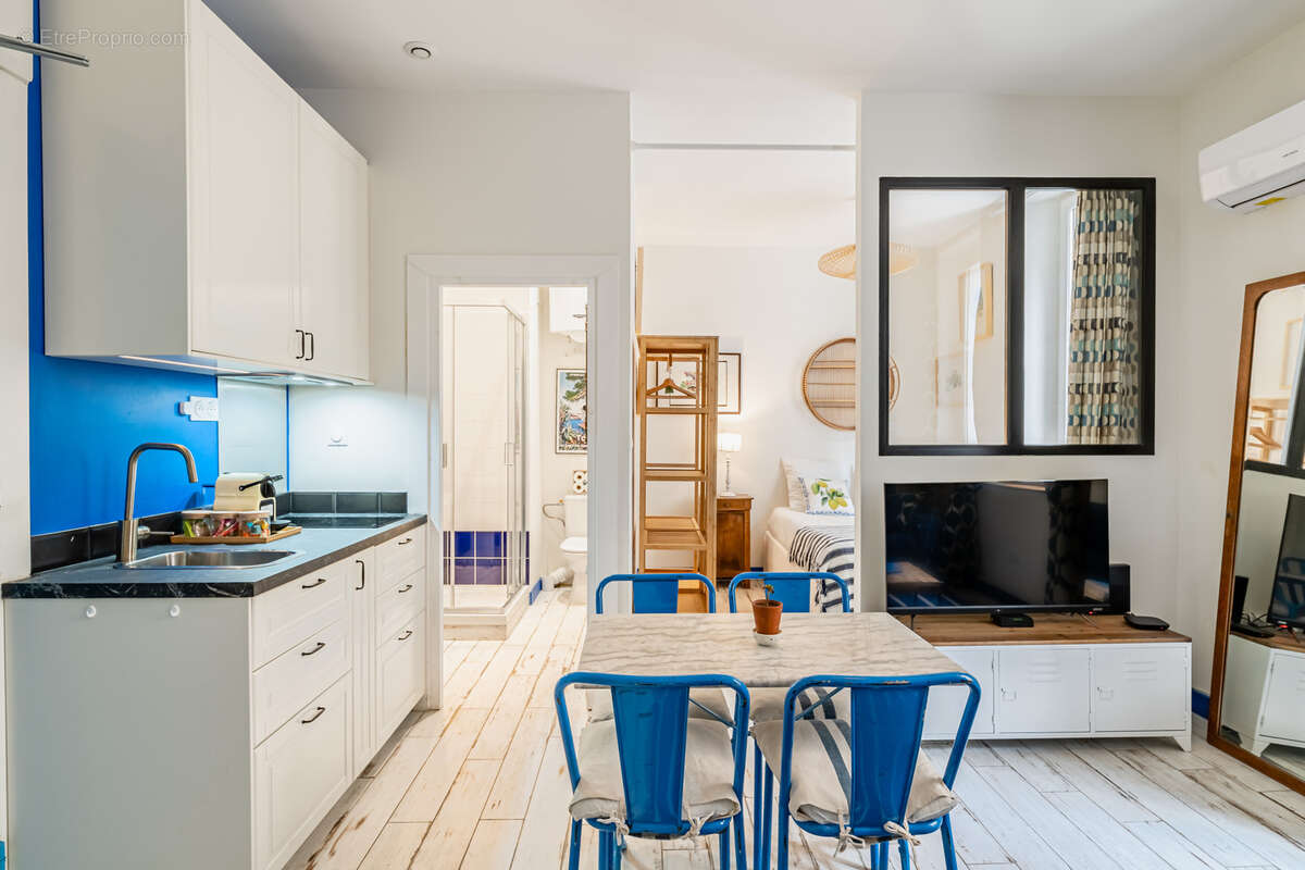 Appartement à MARSEILLE-1E