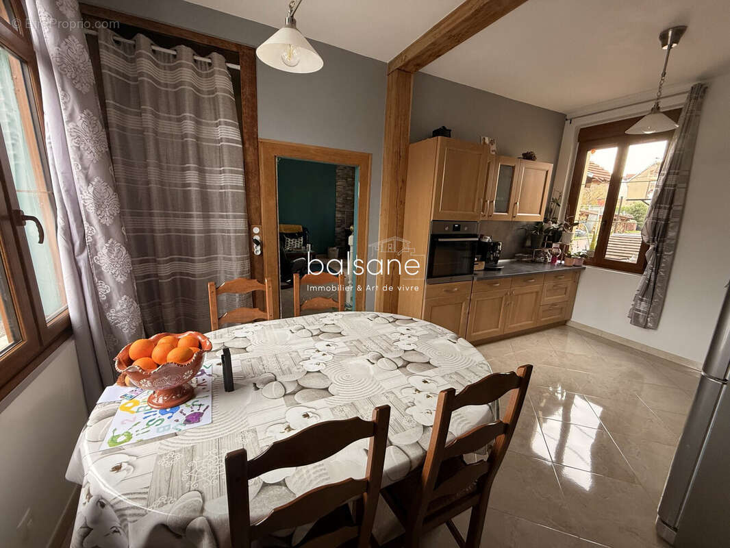 Maison à CAUDEBEC-LES-ELBEUF