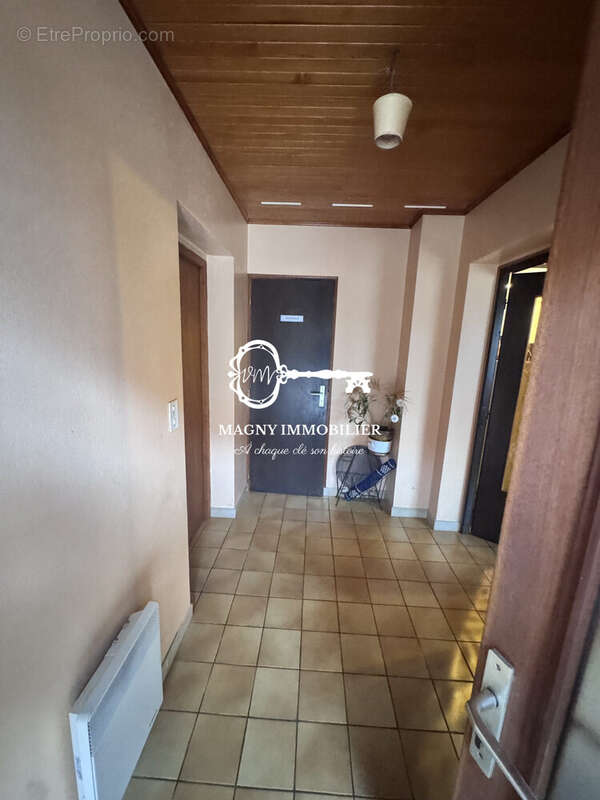 Maison 74 m² à Marignier  - photo 9
