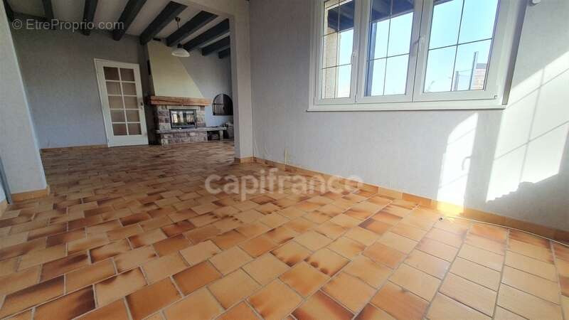 Maison à SAINT-SAUVEUR