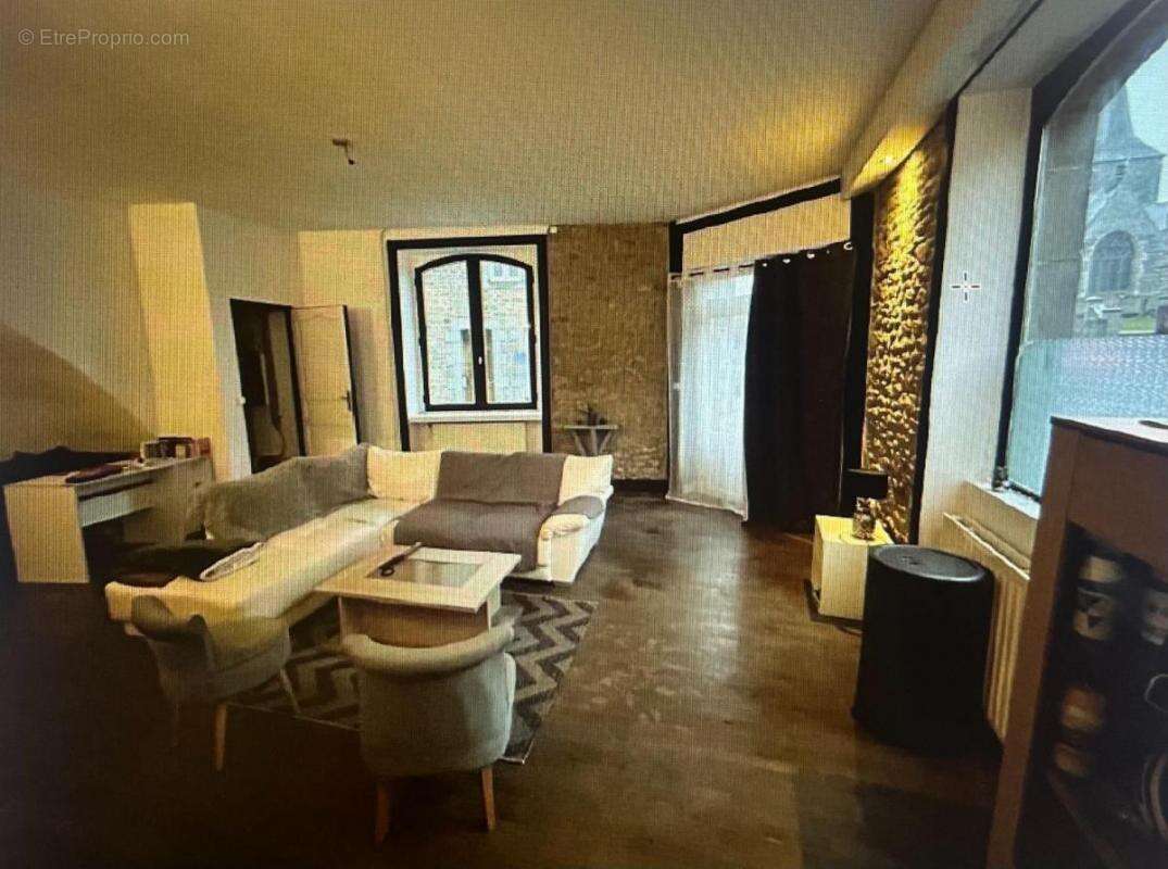 Maison à SAINT-PIERRE-DE-PLESGUEN