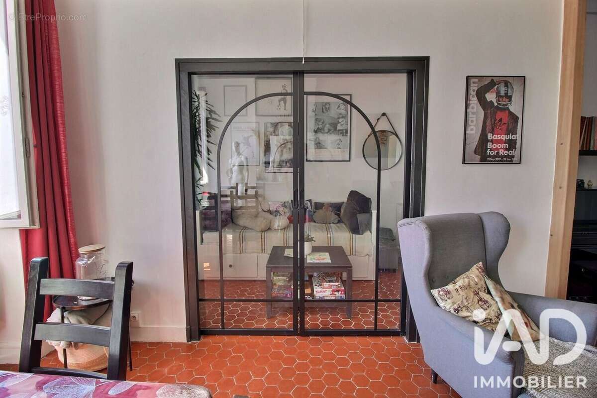 Photo 3 - Appartement à MARSEILLE-5E