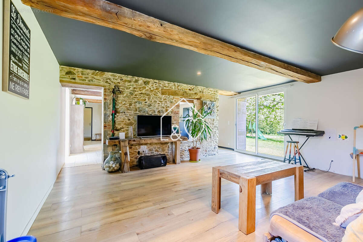 Maison à DOMPIERRE-SUR-YON