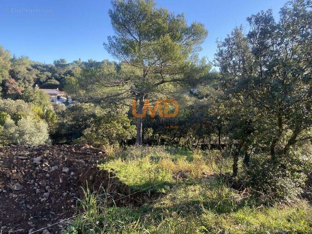 Terrain à NIMES