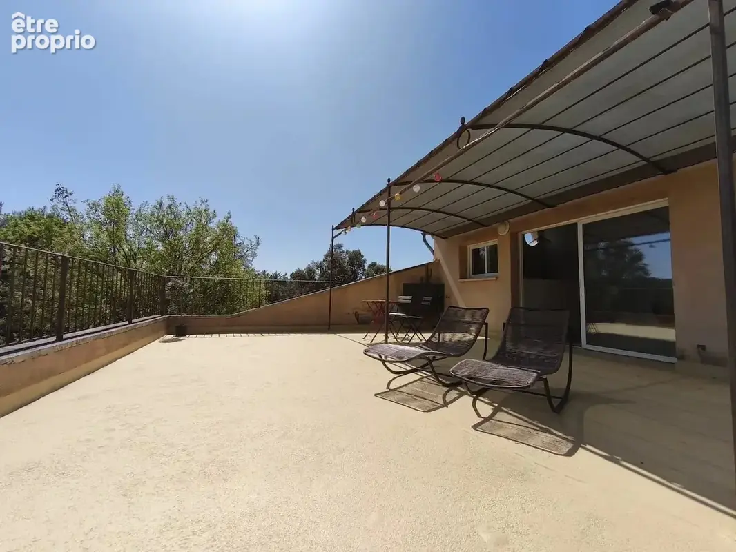 Appart T3 + 50m2 de terrasse + jardin + parking - photo 13