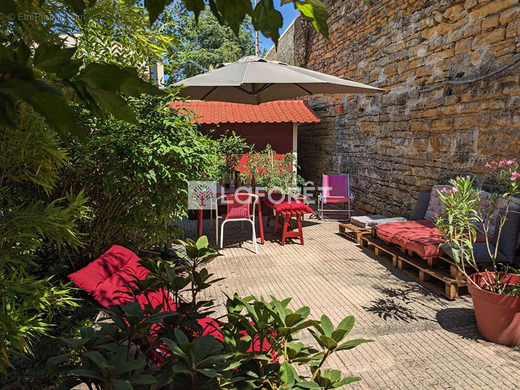 Appartement à SAINT-CYR-AU-MONT-D'OR