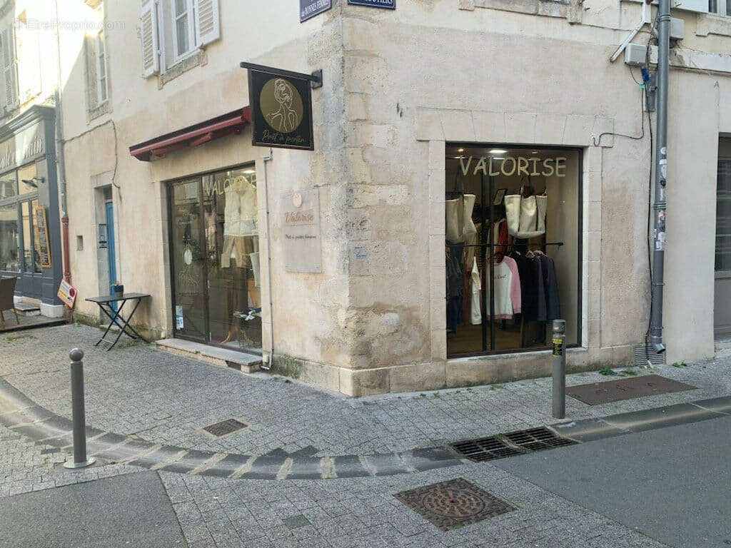 Commerce à LA ROCHELLE