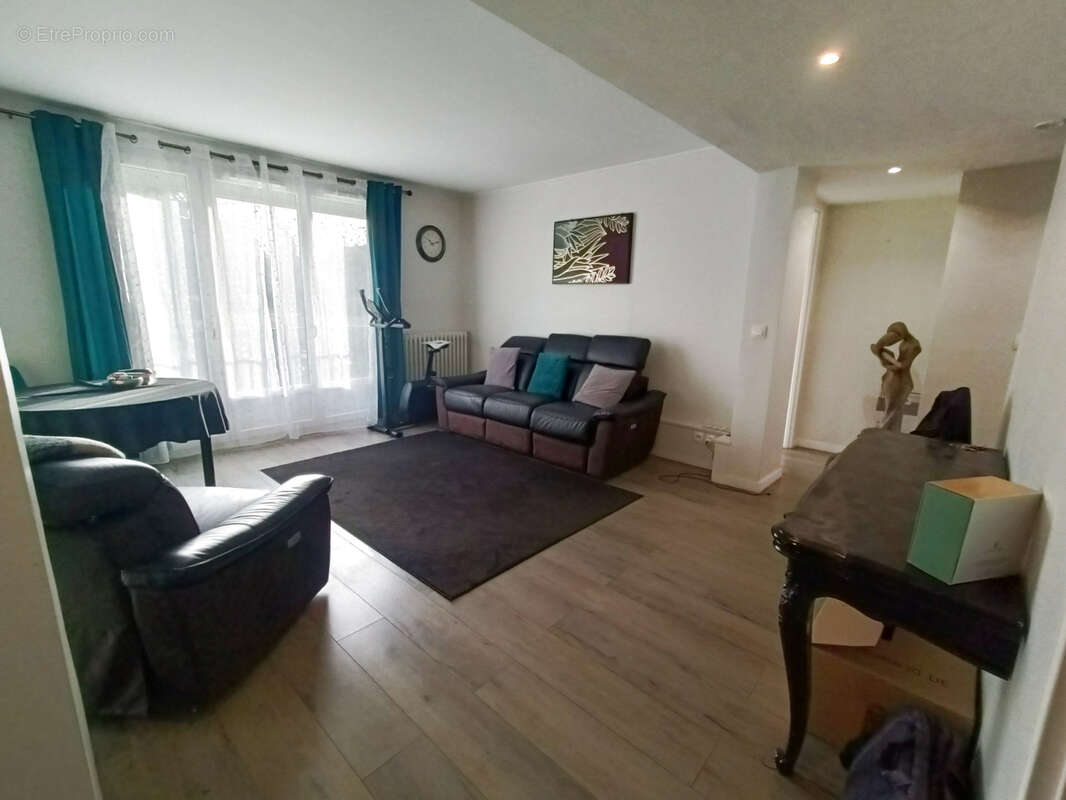 Appartement à GROSLAY