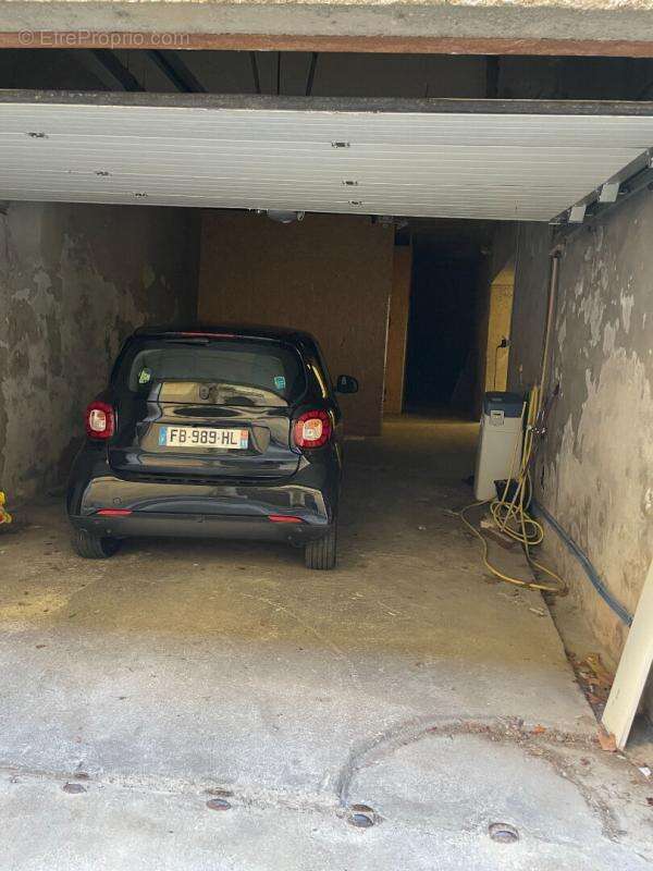 Parking à NARBONNE