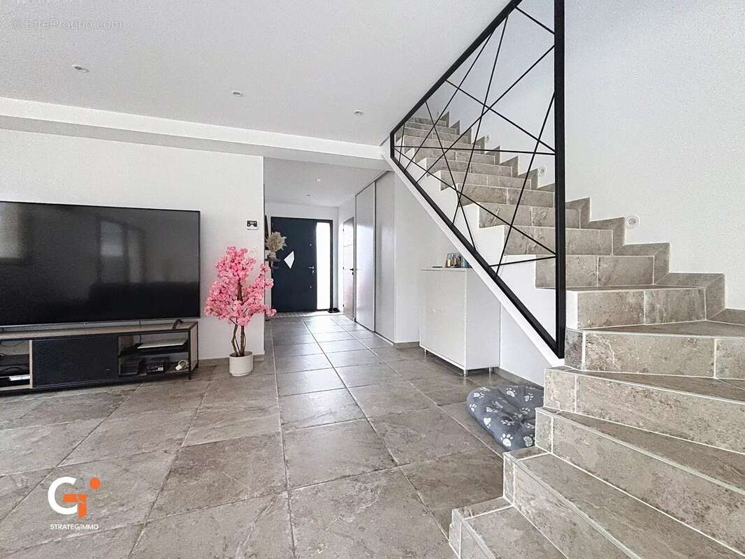 Maison moderne 4 chambres - photo 10