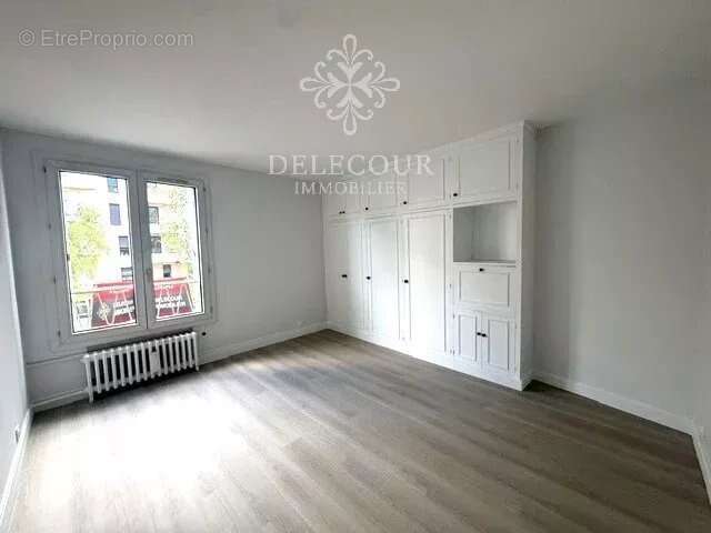 Appartement à MONTROUGE