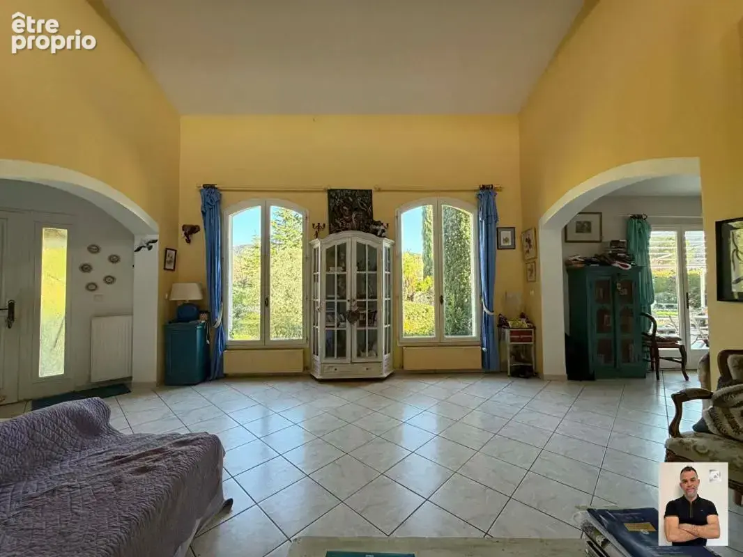 Propriétés 190M² sur 4000M² de terrain - photo 7